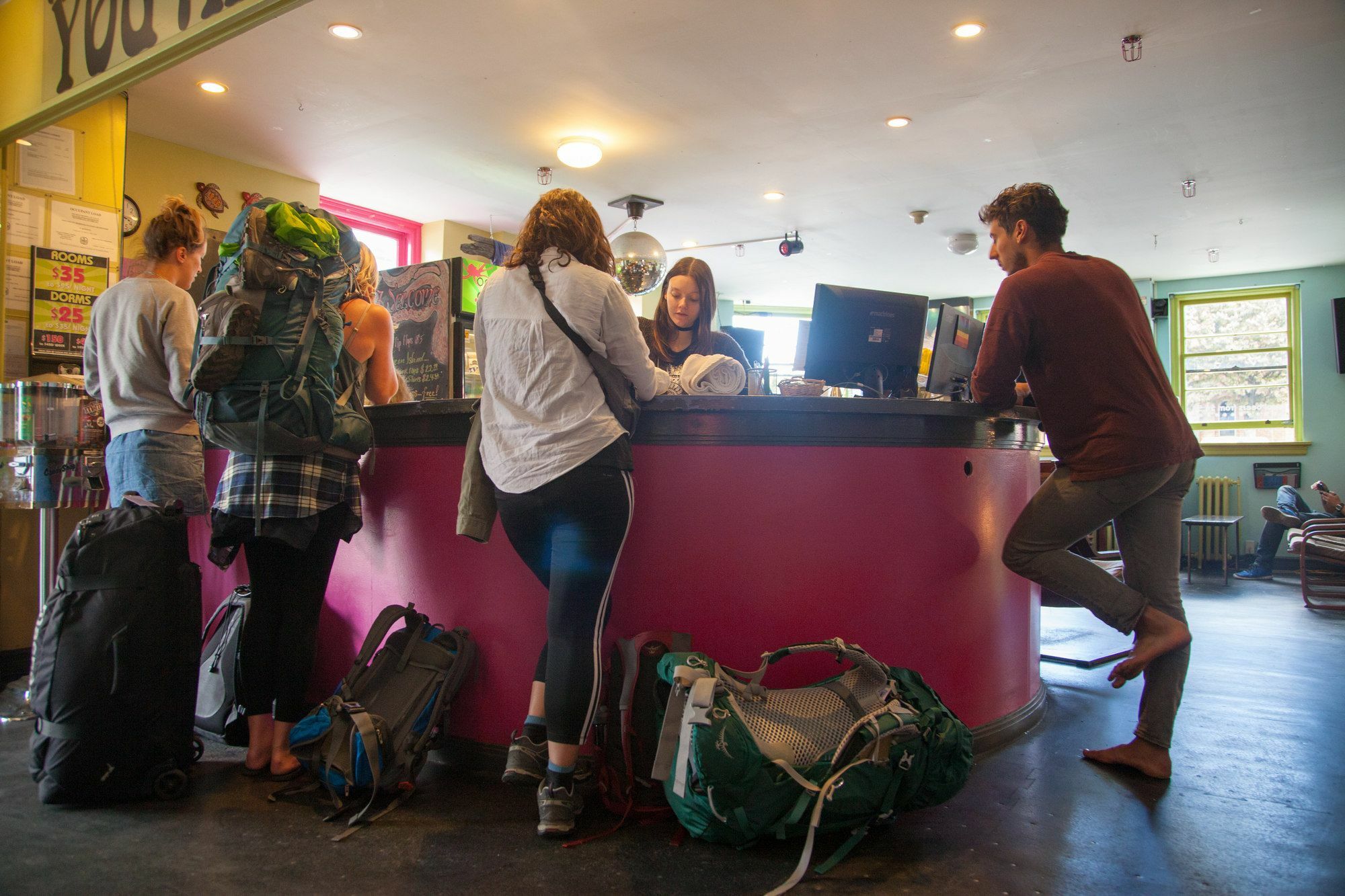 Ocean Island | Backpackers | Victoria