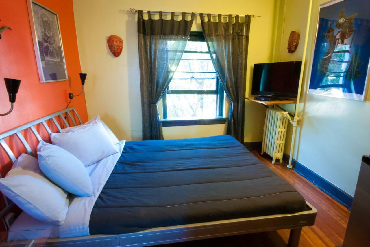 Ocean Island | Backpackers | Hostal *